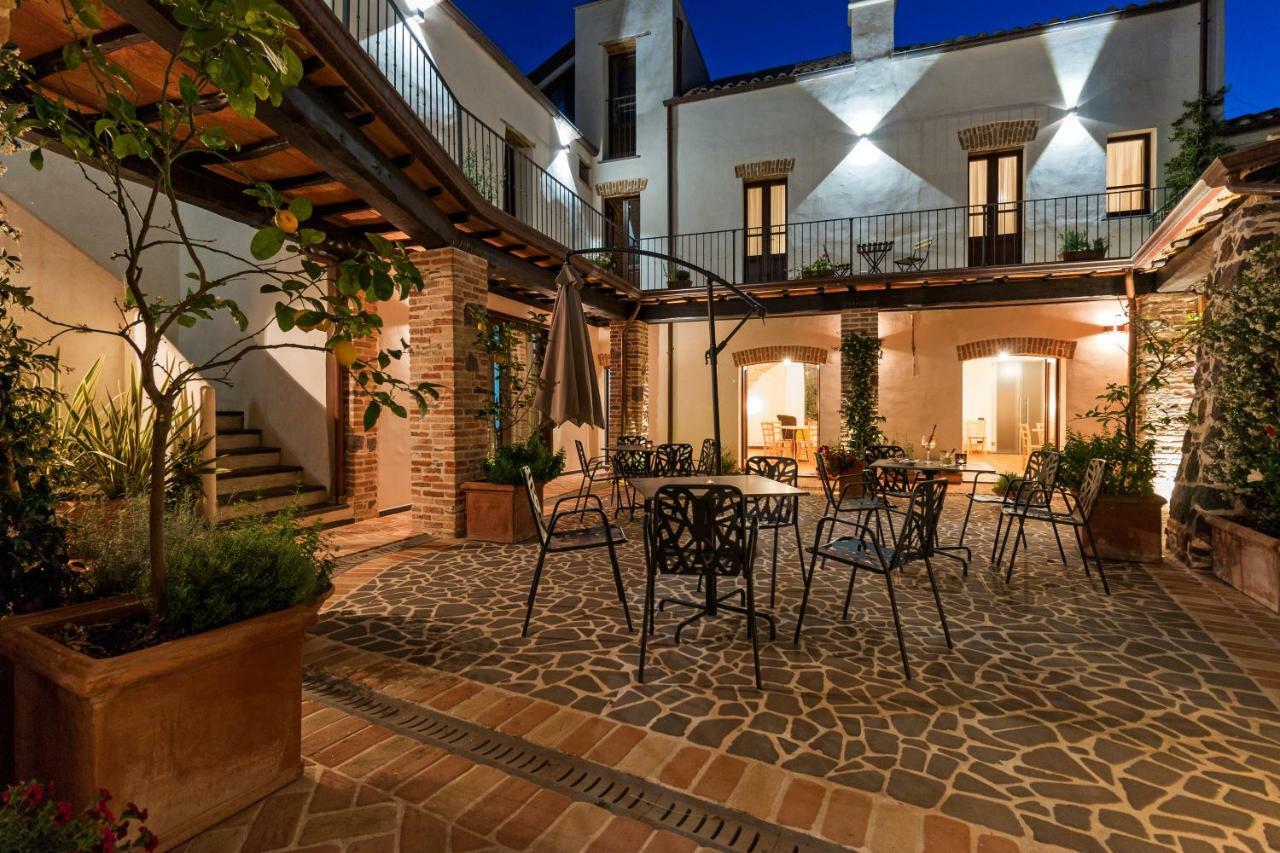 Hotel Domo Pro Vois Orosei Exteriér fotografie
