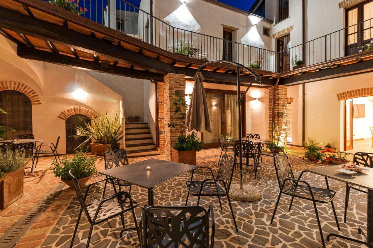 Hotel Domo Pro Vois Orosei Exteriér fotografie